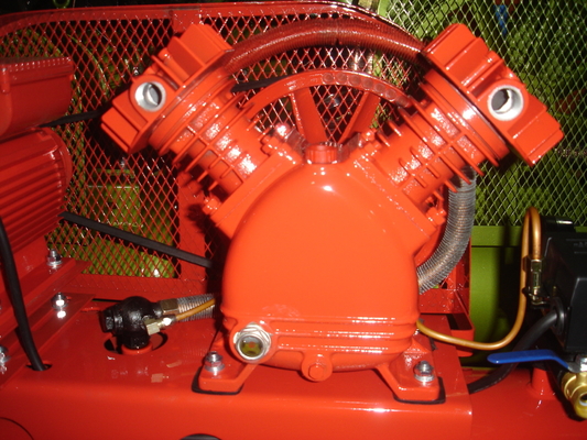 Electric Portable Double Acting Reciprocating Compressor  2HP 8bar JV-0.17/8